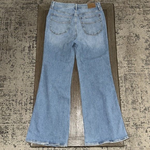 Madewell 11” High-Rise Flare Jeans Caine Wash - Picture 6 of 14